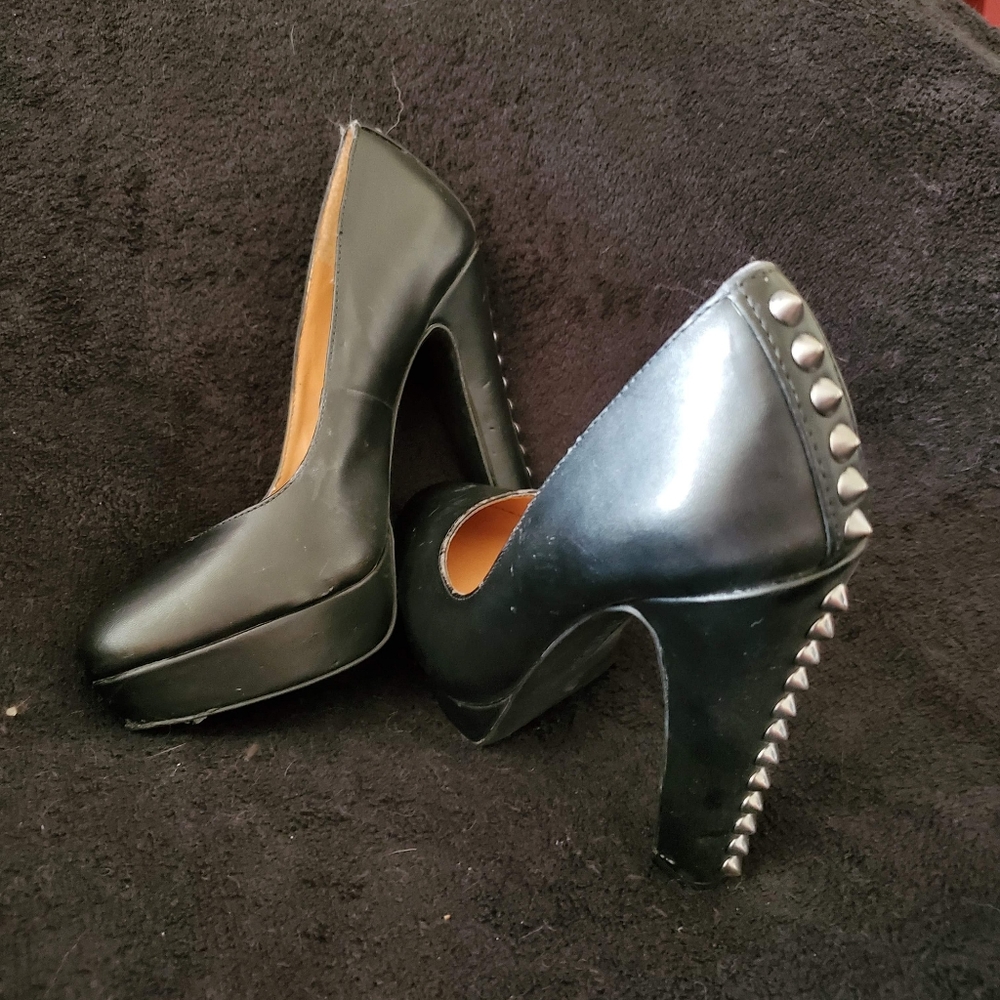 Cosmopolitan size 7
